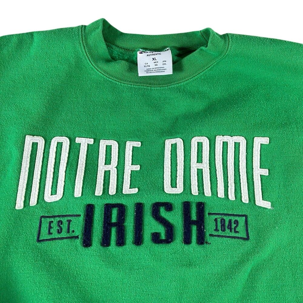 Champion Notre Dame Fighting Irish Sweatshirt Men’s XL Green Spell Out Y2K